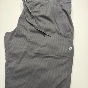 Lululemon Joggers Women’s Size Athletic Pants Drawstring Pocket Activewear